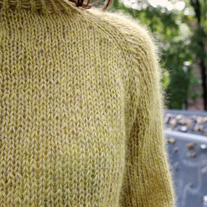 Lett Sweater