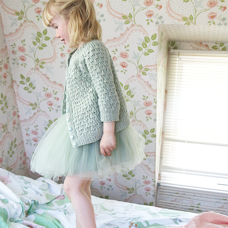 Thousand Tulips (kids)